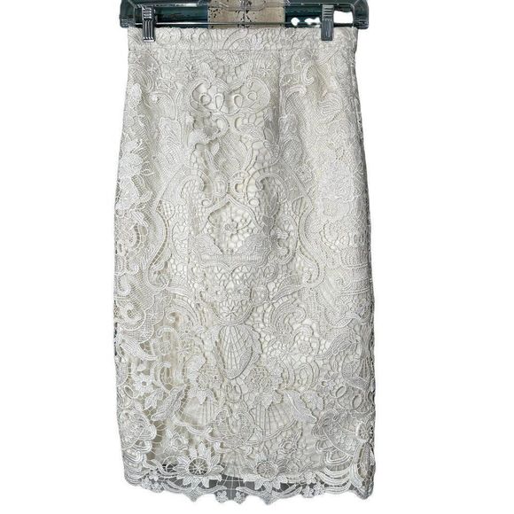 Chi Chi London Dresses & Skirts - Women's CHI CHI London Lace skirt Size 6